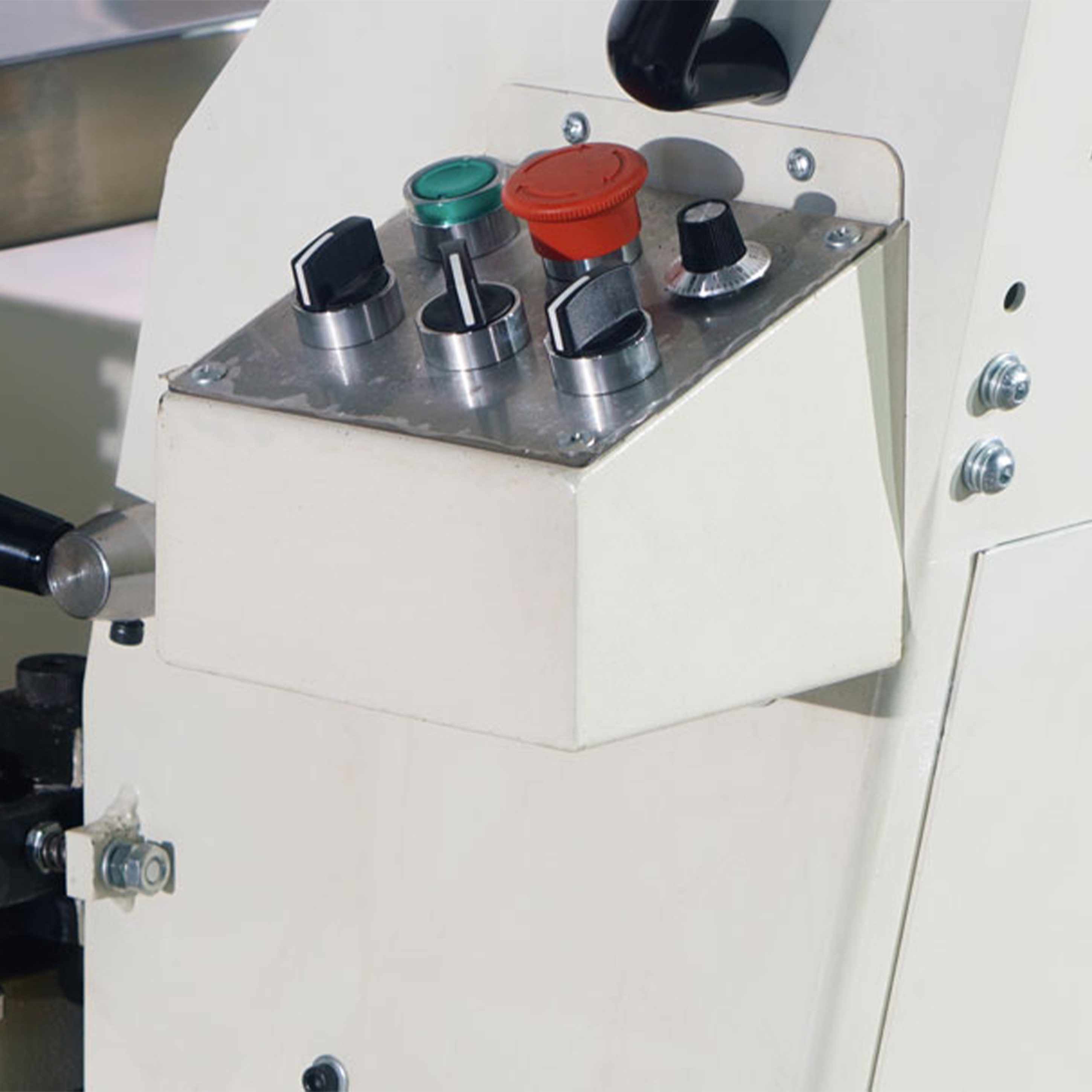 Tape Edge Machine