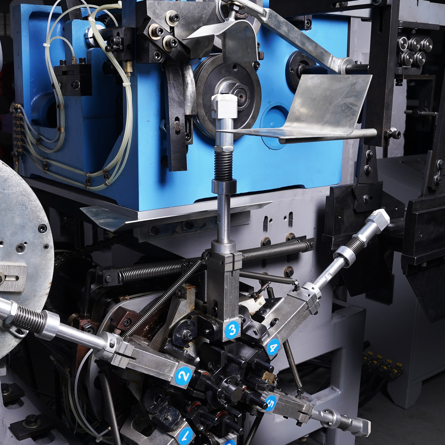 Bonnell Spring Making Machine