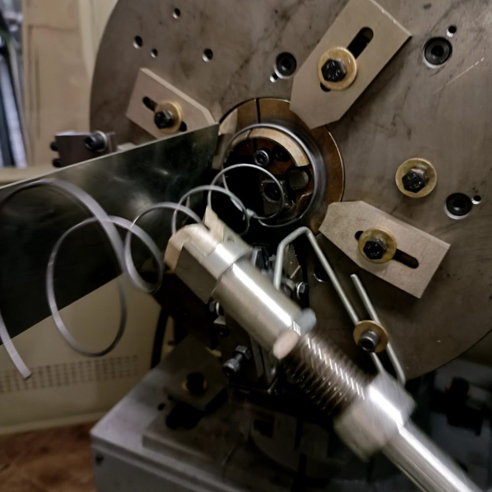 CNC Bonnell Spring Making Machine