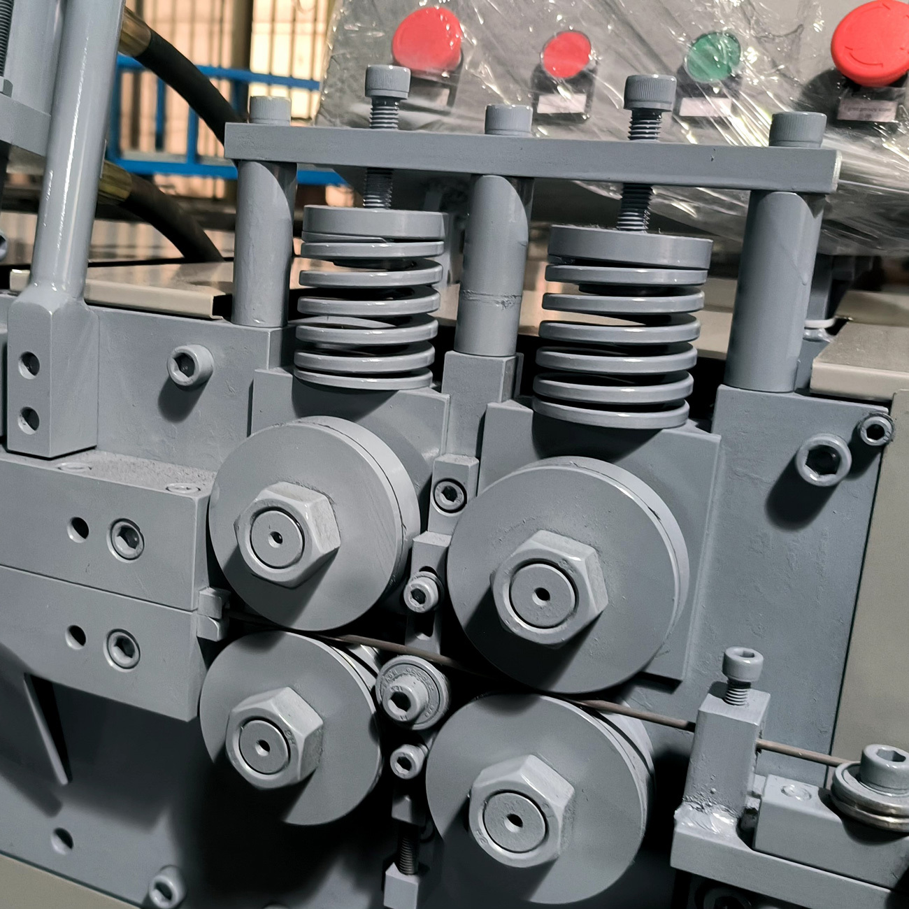 Auto M Type Edge Guard Spring Machine