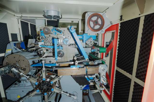 CNC Side push Spring Mattress Bed Net Production Line