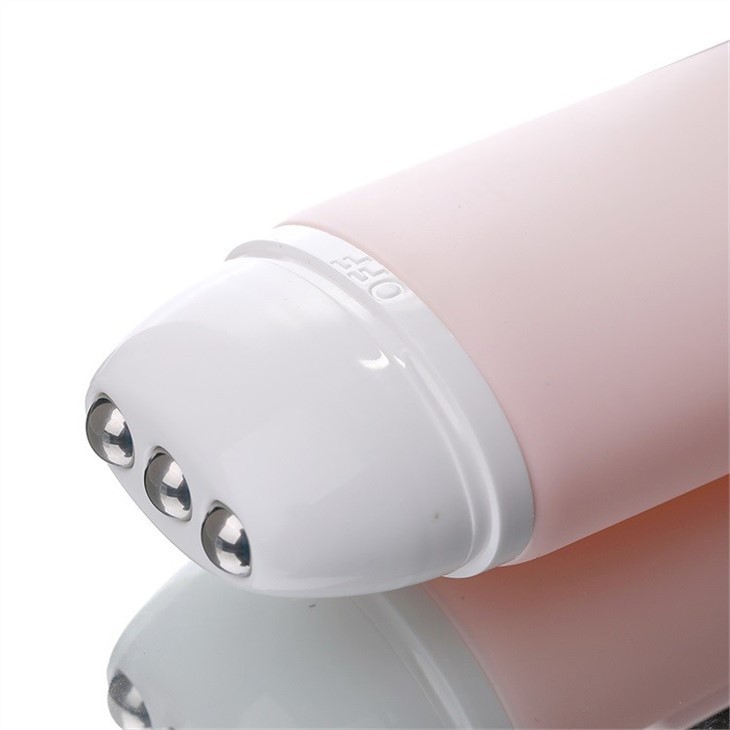 Oval Cosmetic Tube With 3 Balls Applicator
