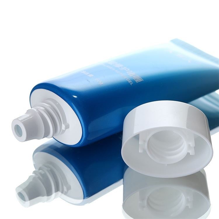 Simple Plastic Cosmetic Tube