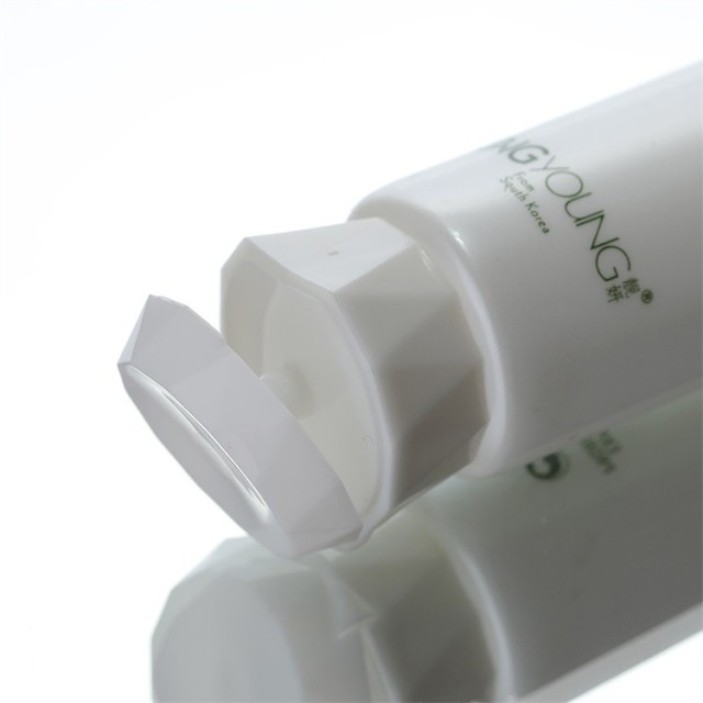 Cosmetic Plastic Packaging Tube