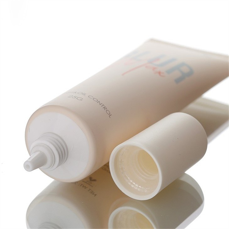 Primer Packaging Tube With Nozzle