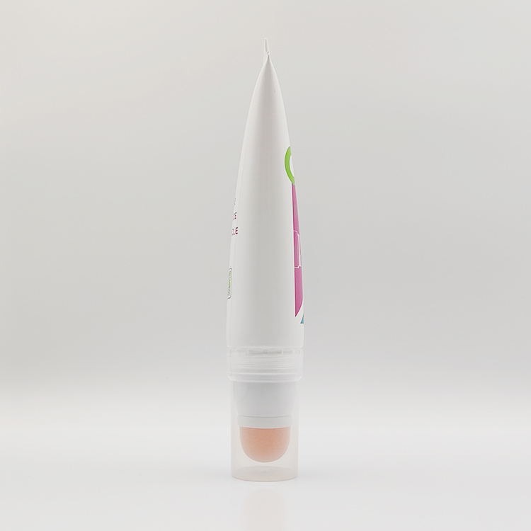 20ml Stylish Sponge Applicator Tip Tube Lip Gloss Tube with Custom Logo and Screen Printing for liquid concealer blush