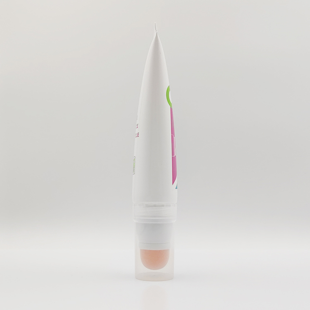20ml Stylish Sponge Applicator Tip Tube Lip Gloss Tube with Custom Logo and Screen Printing for liquid concealer blush
