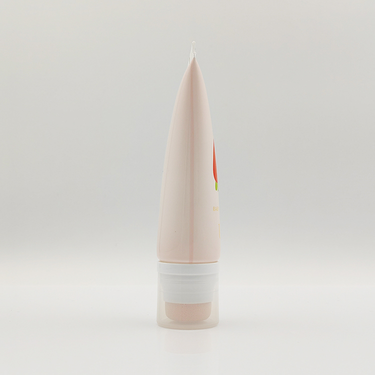 Stylish wholesale 20ml-80ml cosmetic sponge applicator tip tubes with Custom Logo and Screen Printing for liquid foundation