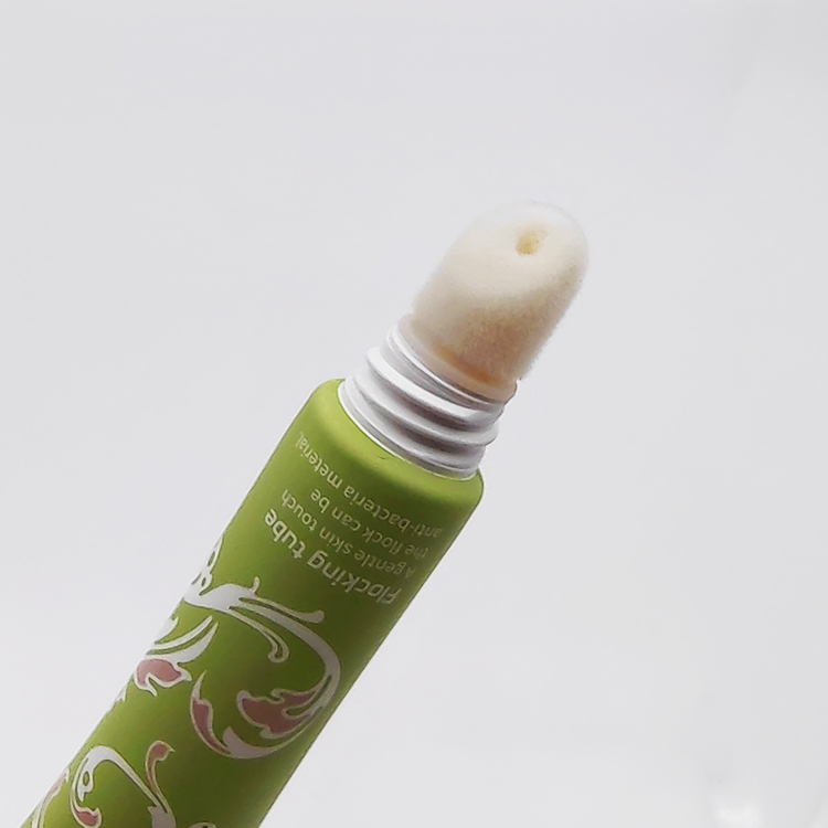15ml Slanted Flocking Tip applicator tube soft squeeze screen printing label custom lip gloss squeeze tubes with logo