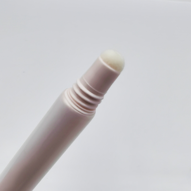 2ml Flocking Tip Tube lip gloss container cosmetic packaging hot stamping liquid concealer sponge applicator cosmetic tube D10 Diameter supper thin tube