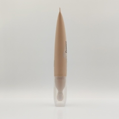 Luxury Sponge massage rolling Tube with Custom Logo Screen Printing packaging 30ml liquid foundation tube with sponge applicator