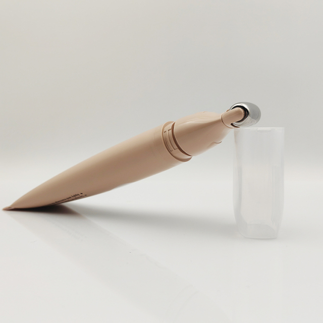 50ml Stylish tube packaging with alloy metal massage applicator with Custom Logo and Screen Printing for face neck lotion serum