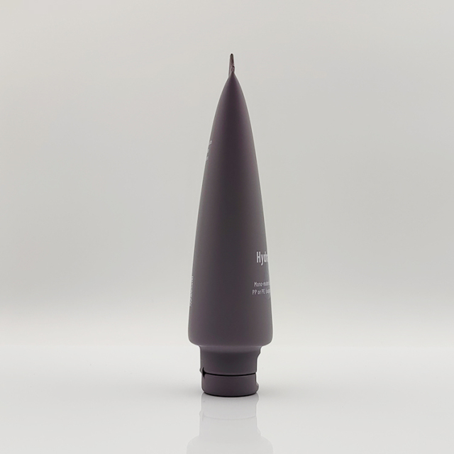 Innovative 100ml One Piece Mist Tube Empty Plastic cosmetics packaging plastic pe airless pump tube with Flat Top Cap