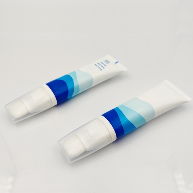 30ml Empty Plastic Cosmetic packaging brush head tube Screen Printing face mask liquid foundation concealer squeeze soft tube