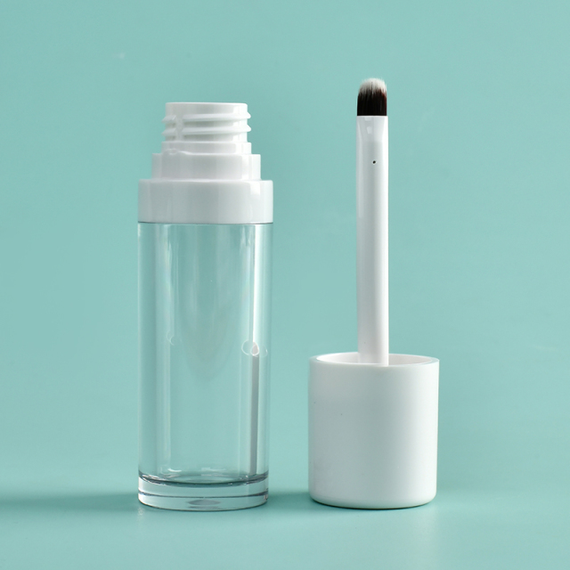 Stylish 12.8ml Round lip gloss wand tubes thick shaped With fine brush Applicator Thickened Wall empty crystal lip gloss bottles