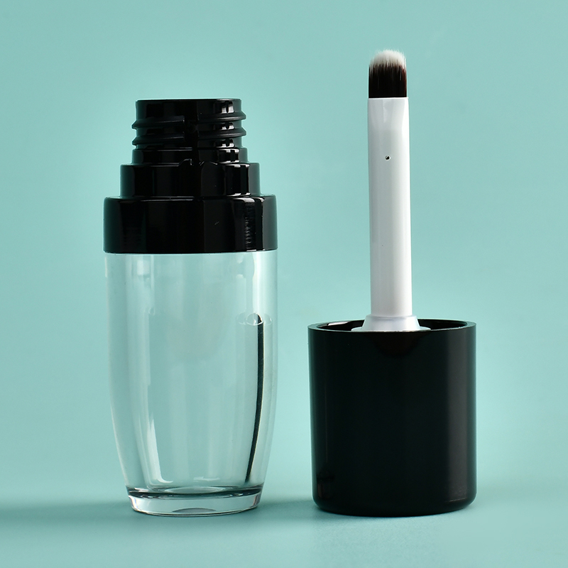 Custom 8.9ml Round Lip Gloss Wand Tubes with Fine Brush Empty Cosmetic Container Thickened Wall Lip Gloss bottle packaging