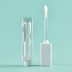 Luxury Custom Square lip gloss wand tubes with Flocked Brush Empty Cosmetic Packaging Thickened Wall 6ml lip gloss bottle