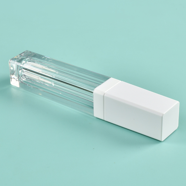 Luxury Custom Square lip gloss wand tubes with Flocked Brush Empty Cosmetic Packaging Thickened Wall 6ml lip gloss bottle