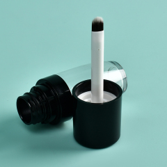 Custom 8.9ml Round Lip Gloss Wand Tubes with Fine Brush Empty Cosmetic Container Thickened Wall Lip Gloss bottle packaging