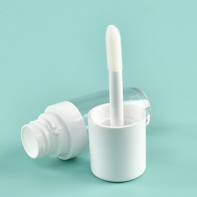 Luxury Custom8. 9ml Round Thickened Wall chunky lip gloss wand tube big Brush Empty Cosmetic Packaging big wand lip gloss bottle