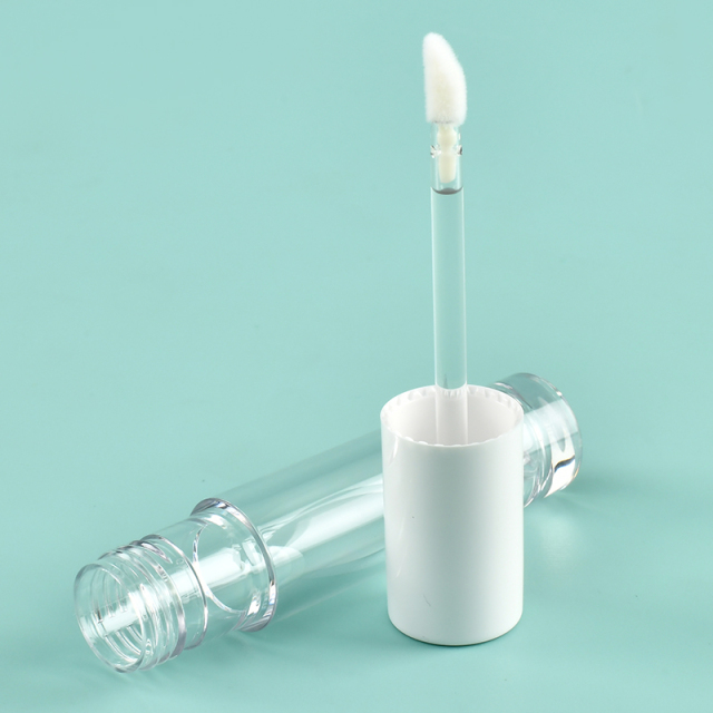 Hot sale 6.2ml Thickened Wall Round lip gloss tubes with wands honey Flocked Brush Cosmetic Packaging lip gloss tube custom logo
