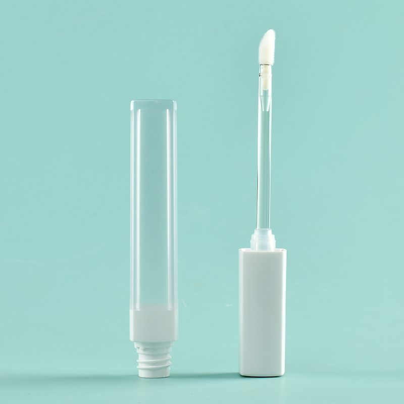 Wholesale Custom Thickened Wall Square lip gloss tubes with wands Flocked Brush Empty Cosmetic Packaging 5ml lip gloss bottle