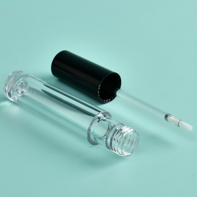 Popular 4.5ml Thickened Wall Round tube with super-fine brush applicator Empty Cosmetic Packaging eyeliner bottle with Logo