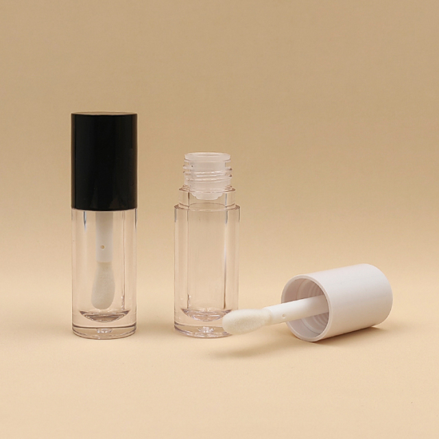Wholesale Custom 6ml Round chunky brush big wand lip gloss tube Empty Cosmetic Packaging big wand lip gloss bottles big brush