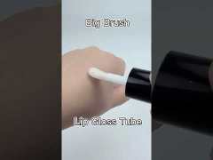 Wholesale Custom 6ml Round chunky brush big wand lip gloss tube Empty Cosmetic Packaging big wand lip gloss bottles big brush