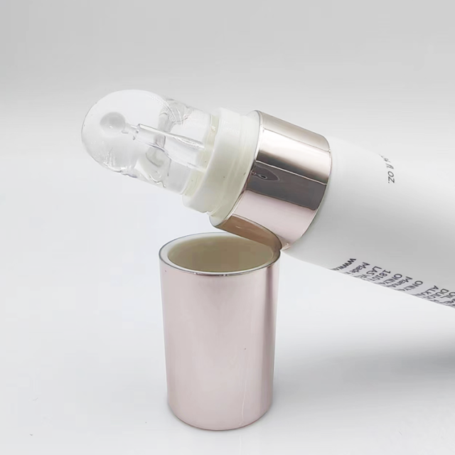 10ml Luxury Wholesale PE Clear Slanted Tip Tube Liquid Lipstick Container Customized squeeze cosmetics lipstick lip gloss tube