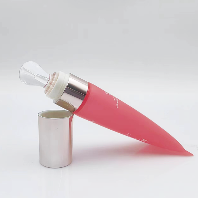 10ml Luxury Wholesale PE Clear Slanted Tip Tube Liquid Lipstick Container Customized squeeze cosmetics lipstick lip gloss tube