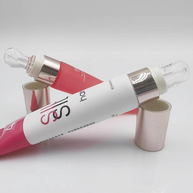 10ml Luxury Wholesale PE Clear Slanted Tip Tube Liquid Lipstick Container Customized squeeze cosmetics lipstick lip gloss tube