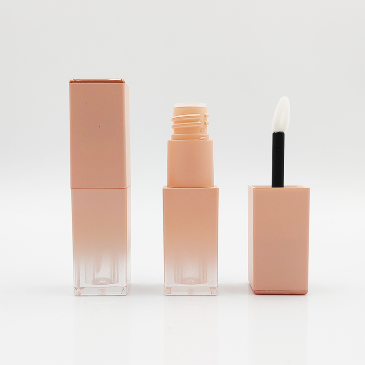 Custom high quality lip gloss wand tubes wholesale with Brush Empty Cosmetic Packaging cute lip gloss bottle 3ml square