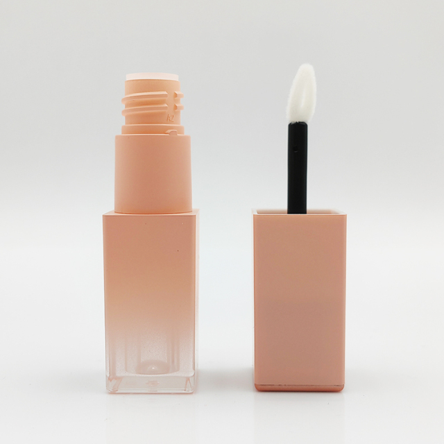 Custom high quality lip gloss wand tubes wholesale with Brush Empty Cosmetic Packaging cute lip gloss bottle 3ml square