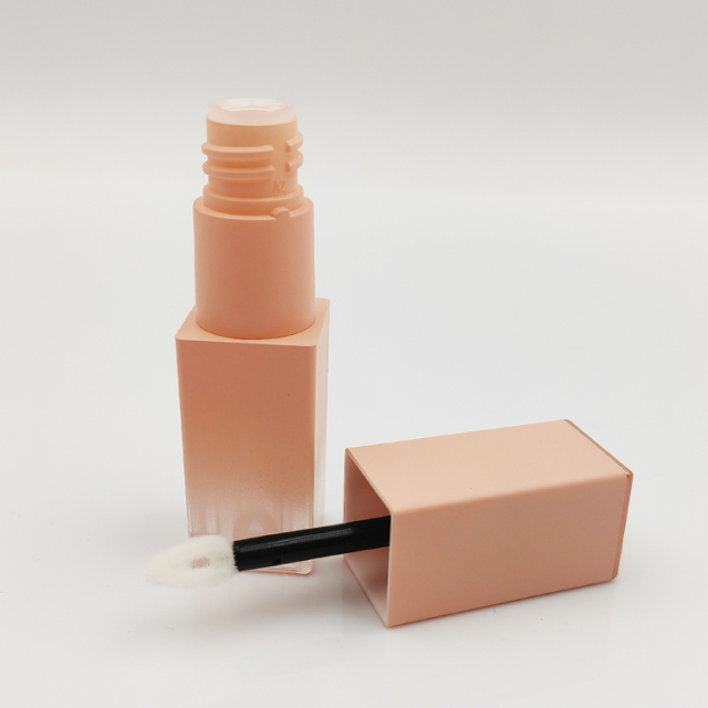 Custom high quality lip gloss wand tubes wholesale with Brush Empty Cosmetic Packaging cute lip gloss bottle 3ml square