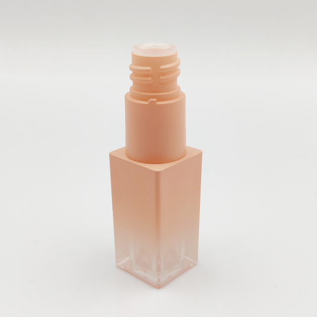 Custom high quality lip gloss wand tubes wholesale with Brush Empty Cosmetic Packaging cute lip gloss bottle 3ml square