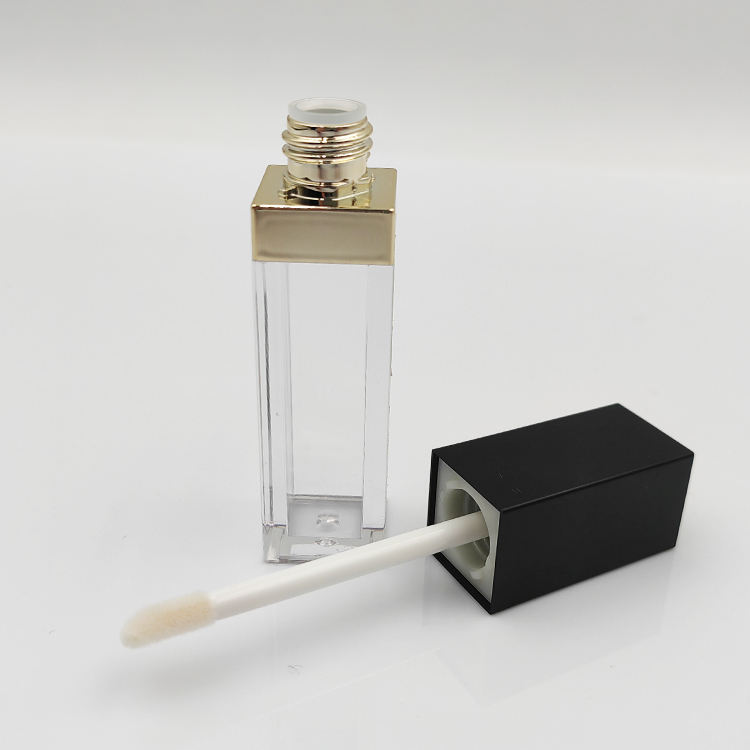 Wholesale Custom stylish designed PETG square black lip gloss bottles empty 7ml Brush Cosmetic Packaging luxury lip gloss tubes