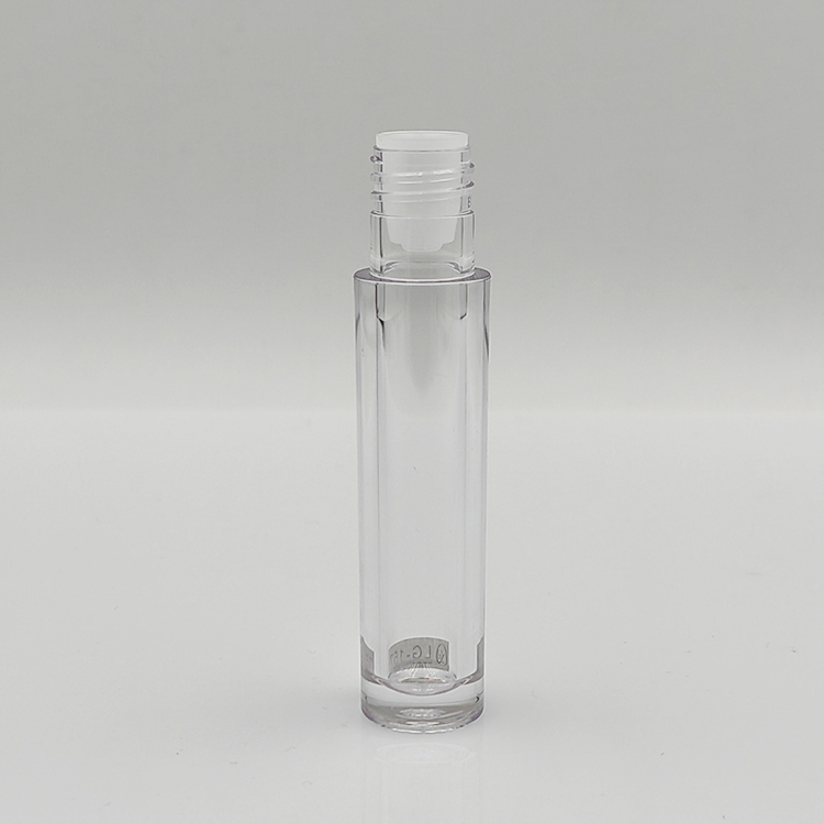 Popular Wholesale Custom 4.5ml round Empty lip gloss wand tube 5ml with Brush Empty Cosmetic Packaging lip gloss bottle no logo