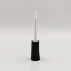 Wholesale Custom 4.5ml stylish designed empty lip gloss tubes with wand Cosmetic Packaging luxury square lip gloss bottle