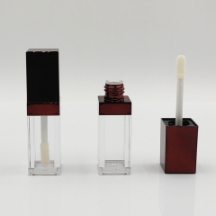 Wholesale Custom 4.5ml stylish designed empty lip gloss tubes with wand Cosmetic Packaging luxury square lip gloss bottle