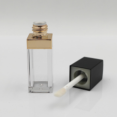 Custom Wholesale stylish designed 4.5ml bling out crystal lip gloss bottles empty Cosmetic Packaging luxury gold lip gloss tube