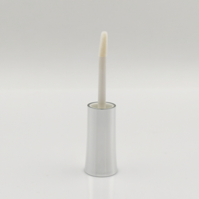 Silver cap lip gloss tube Custom 1.2ml round Empty Cosmetic Packaging exotic lip gloss bottles cute wholesale container