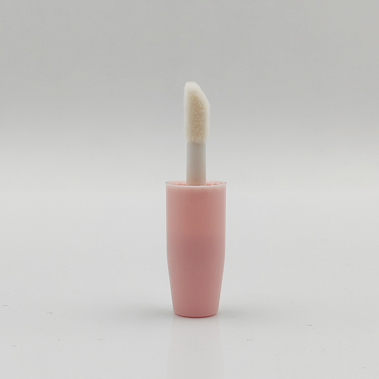 Special designed Wholesale Custom 4ml empty cute lip gloss bottle with wand Cosmetic Packaging luxury square lip gloss bottle