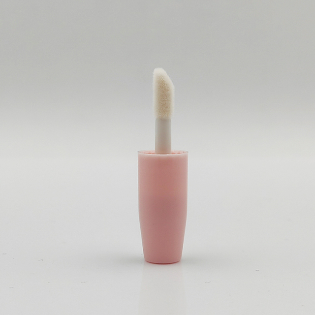 Special designed Wholesale Custom 4ml empty cute lip gloss bottle with wand Cosmetic Packaging luxury square lip gloss bottle