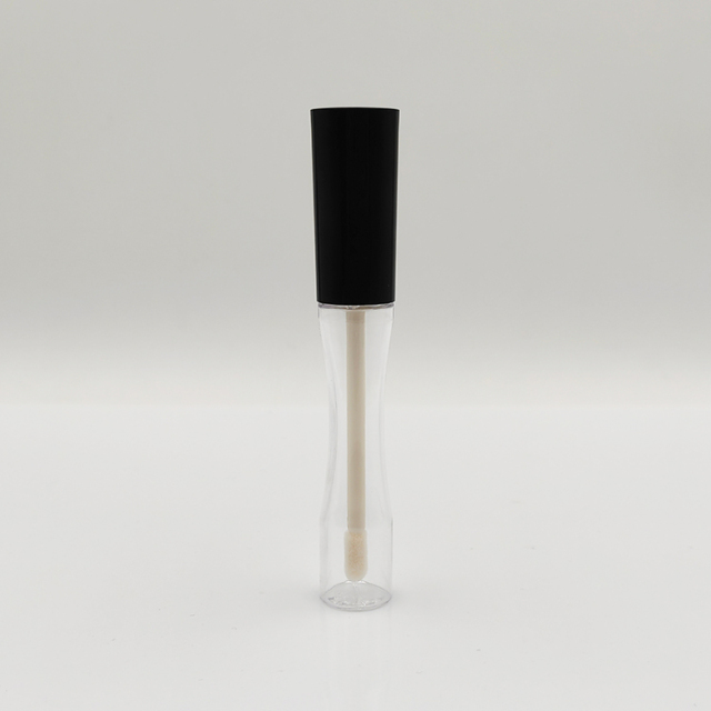 Stylish Wholesale Custom 9ml round unique lip gloss bottle packaging Empty lip lipstick lip gloss tubes with custom packaging