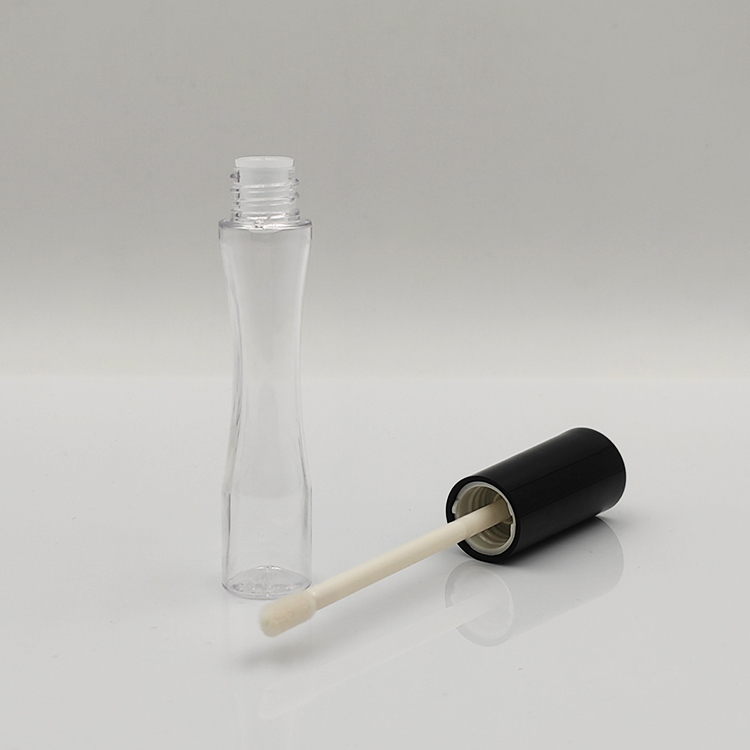 Stylish Wholesale Custom 9ml round unique lip gloss bottle packaging Empty lip lipstick lip gloss tubes with custom packaging