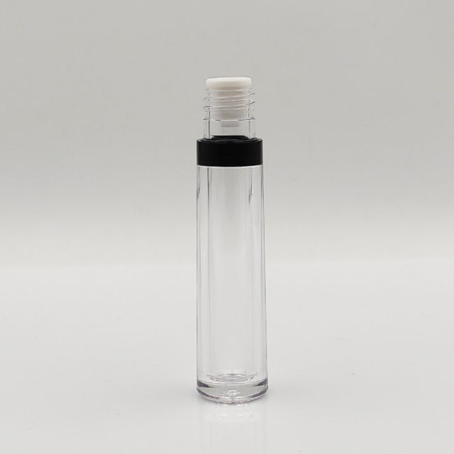 Explosive Models 6ml round black lip gloss bottles for empty cosmetic plastic packaging lip gloss tubes and box custom label