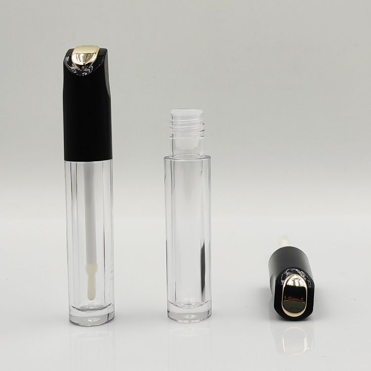 2025 Hot Sale Custom 4.5ml round unique empty crystal lip gloss bottle for plastic cosmetic packaging luxury lip gloss tubes
