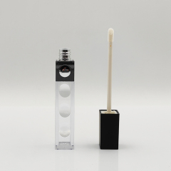 Stylish 9.5ml black cap square lip gloss bottles for empty cosmetic packaging tube wholesale lip gloss empty lipstick tubes