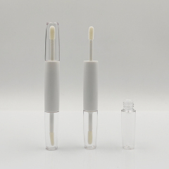 Customized Newly 7.4ml double side round lip gloss bottle packaging for plastic cosmetic reasonable price lip gloss stick tubes